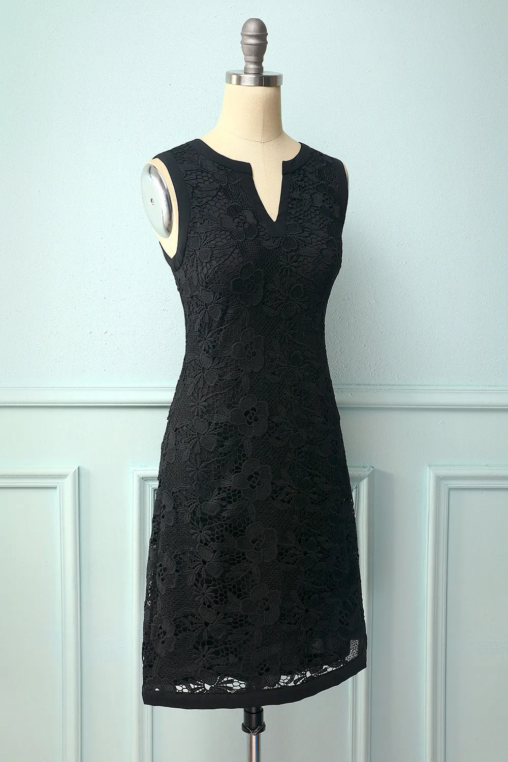 Black Floral Lace Dress sold by Zapaka product image thumbnail 4