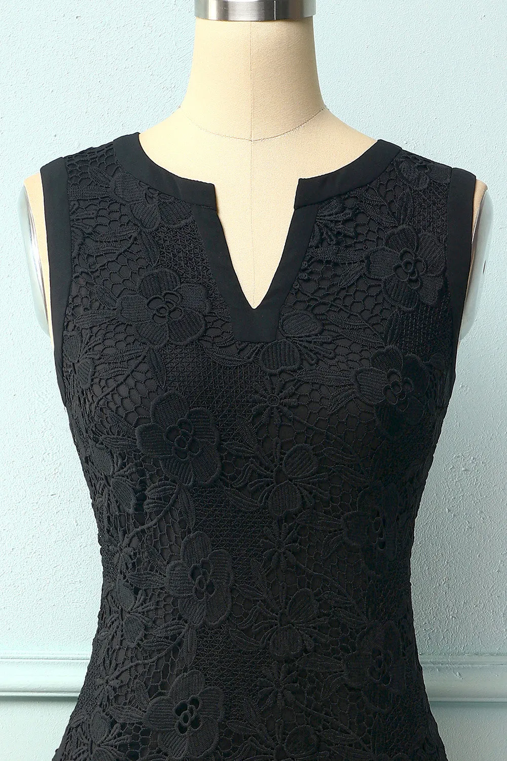 Black Floral Lace Dress sold by Zapaka product image thumbnail 3