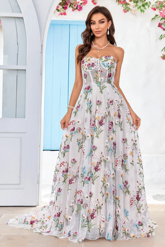Beauty A Line Sweetheart Ivory Long Wedding Dress with Embroidery sold by Zapaka