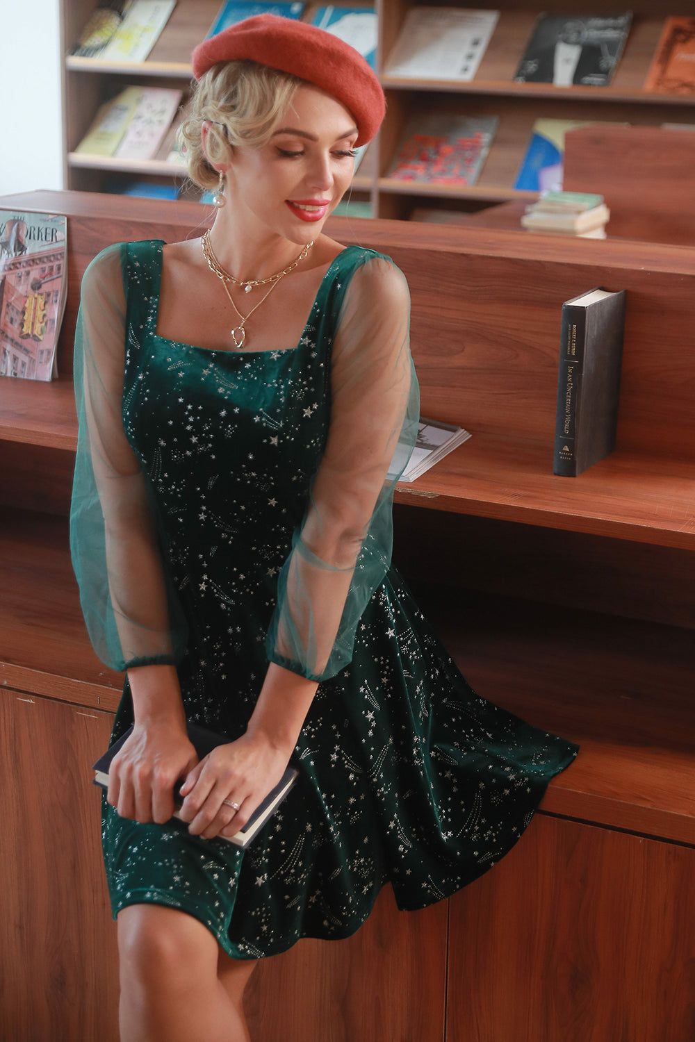 Vintage Dark Green Velvet Cocktail Party Dress sold by Zapaka product image thumbnail 3