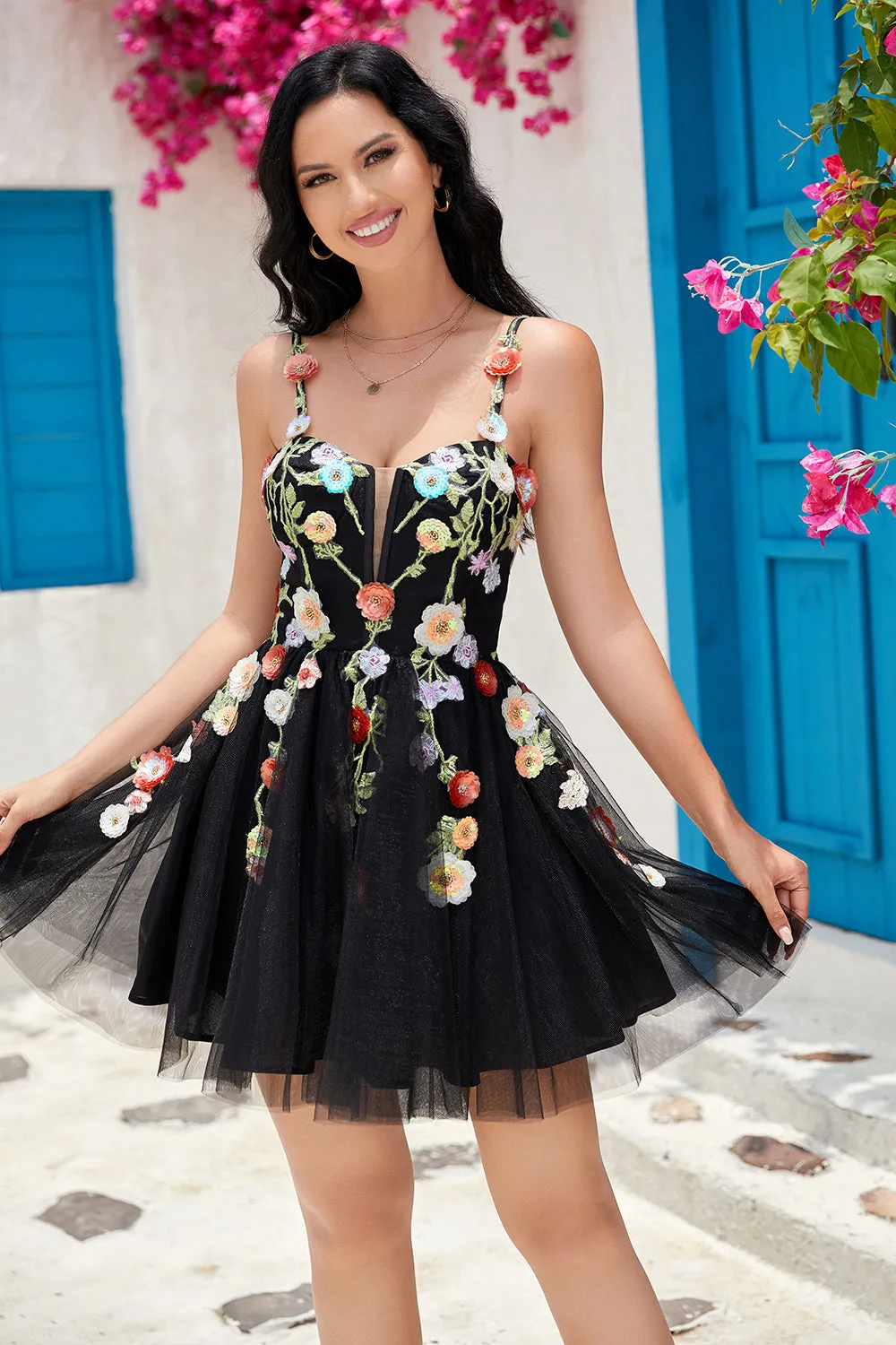 Stylish A Line Spaghetti Straps Black Short Homecoming Dress with Appliques sold by Zapaka product image thumbnail 4