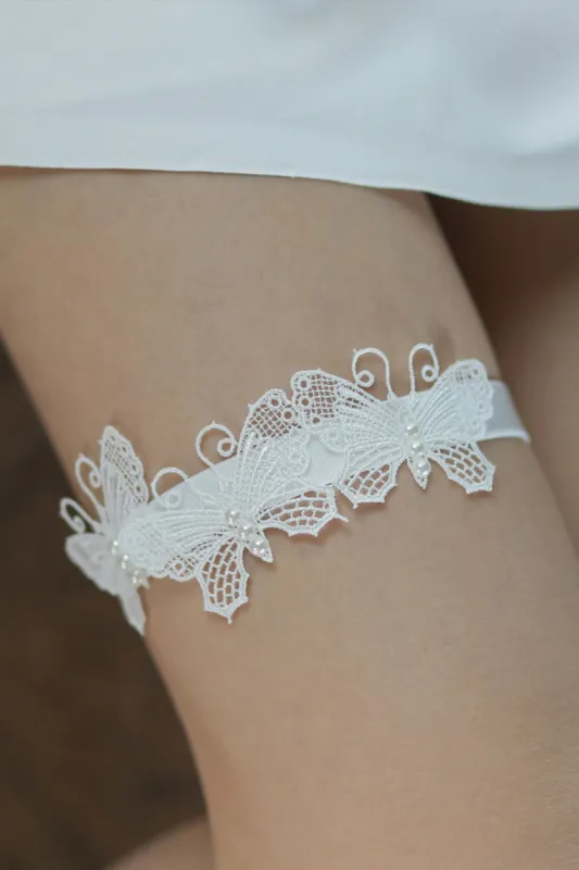 White Butterfly Lace Bridal Garters（Set of 3 ） sold by Zapaka