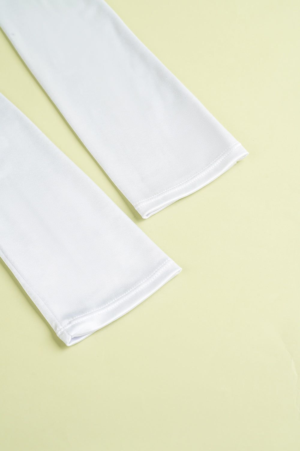 White 1920s Party Gloves sold by Zapaka product image thumbnail 5