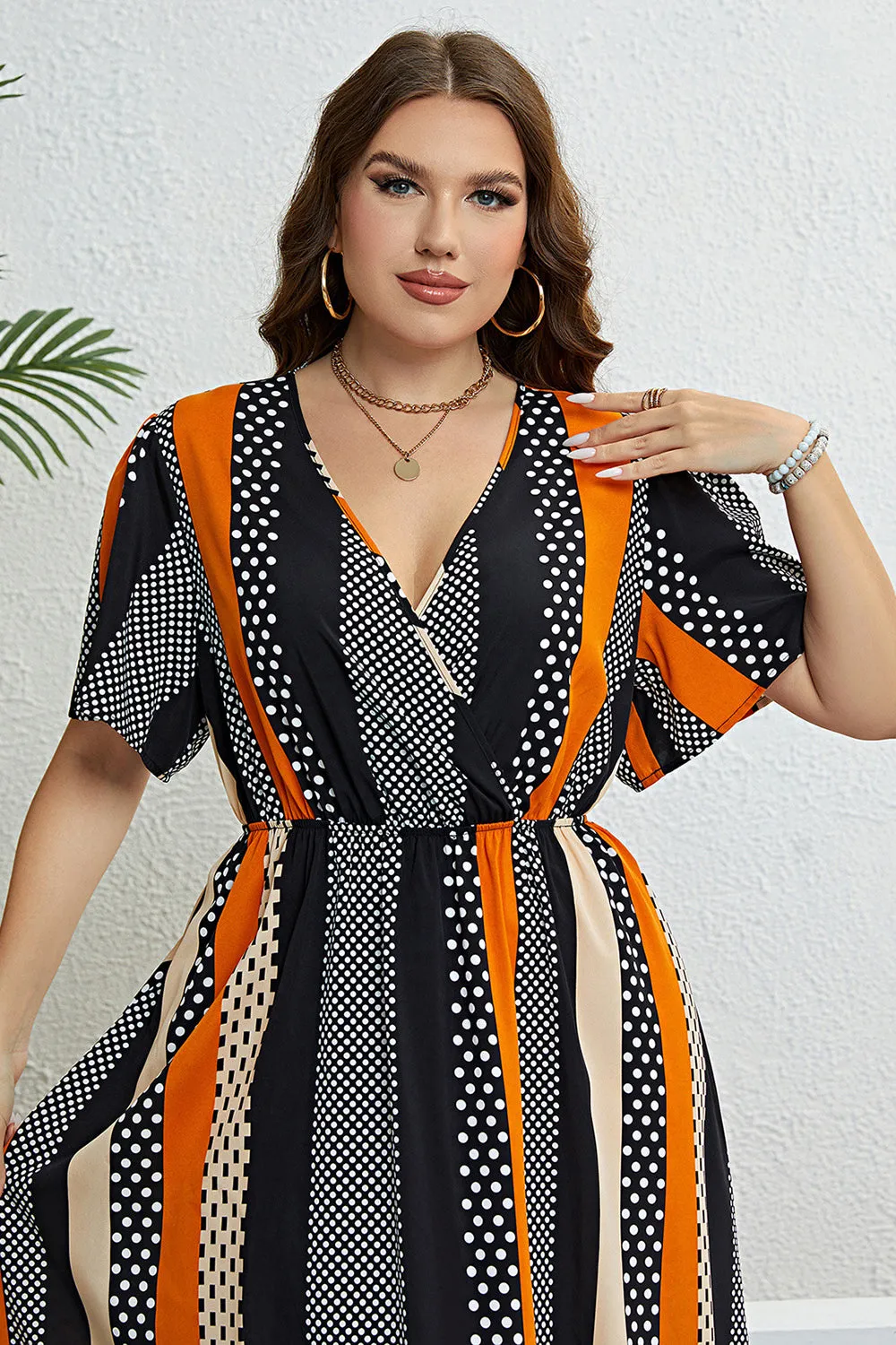 Plus Size V Neck Black Summer Dress With Short Sleeves sold by Zapaka product image thumbnail 5