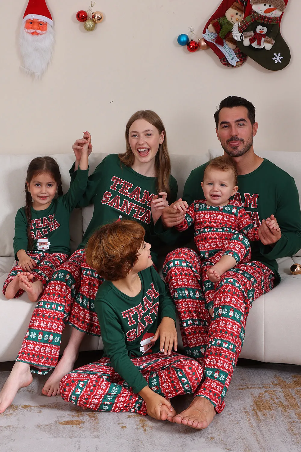 Dark Green Christmas Family Matching Pajamas Set sold by Zapaka product image thumbnail 3