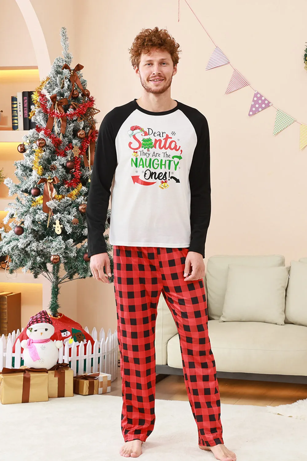 Black and Red Santa Printed Fmaily Pajamas Set sold by Zapaka product image thumbnail 5