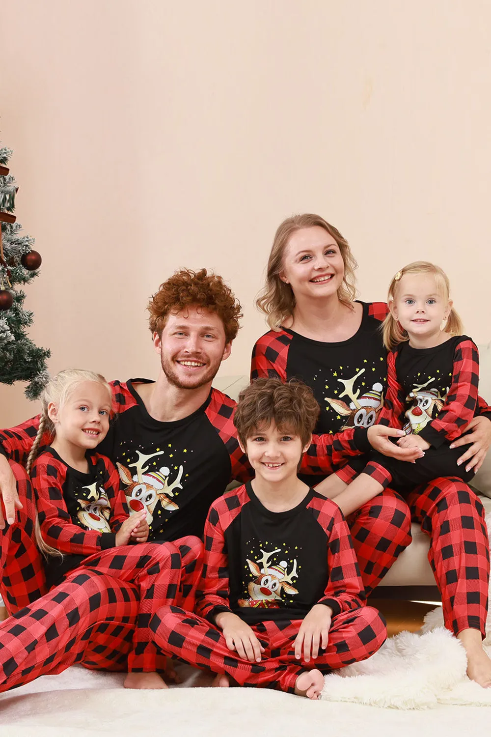 Black and Red Plaid Deer Printed Christmas Family Pajamas Set sold by Zapaka product image thumbnail 3