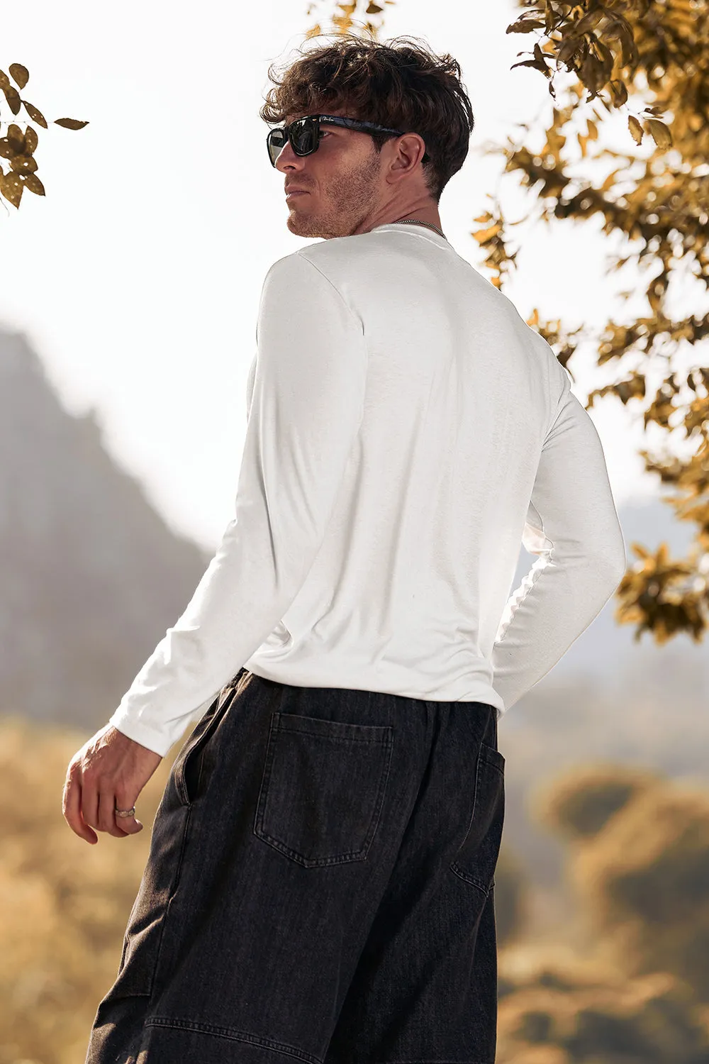 White Round Neck Long Sleeve Men's Bottoming Shirt sold by Zapaka product image thumbnail 2