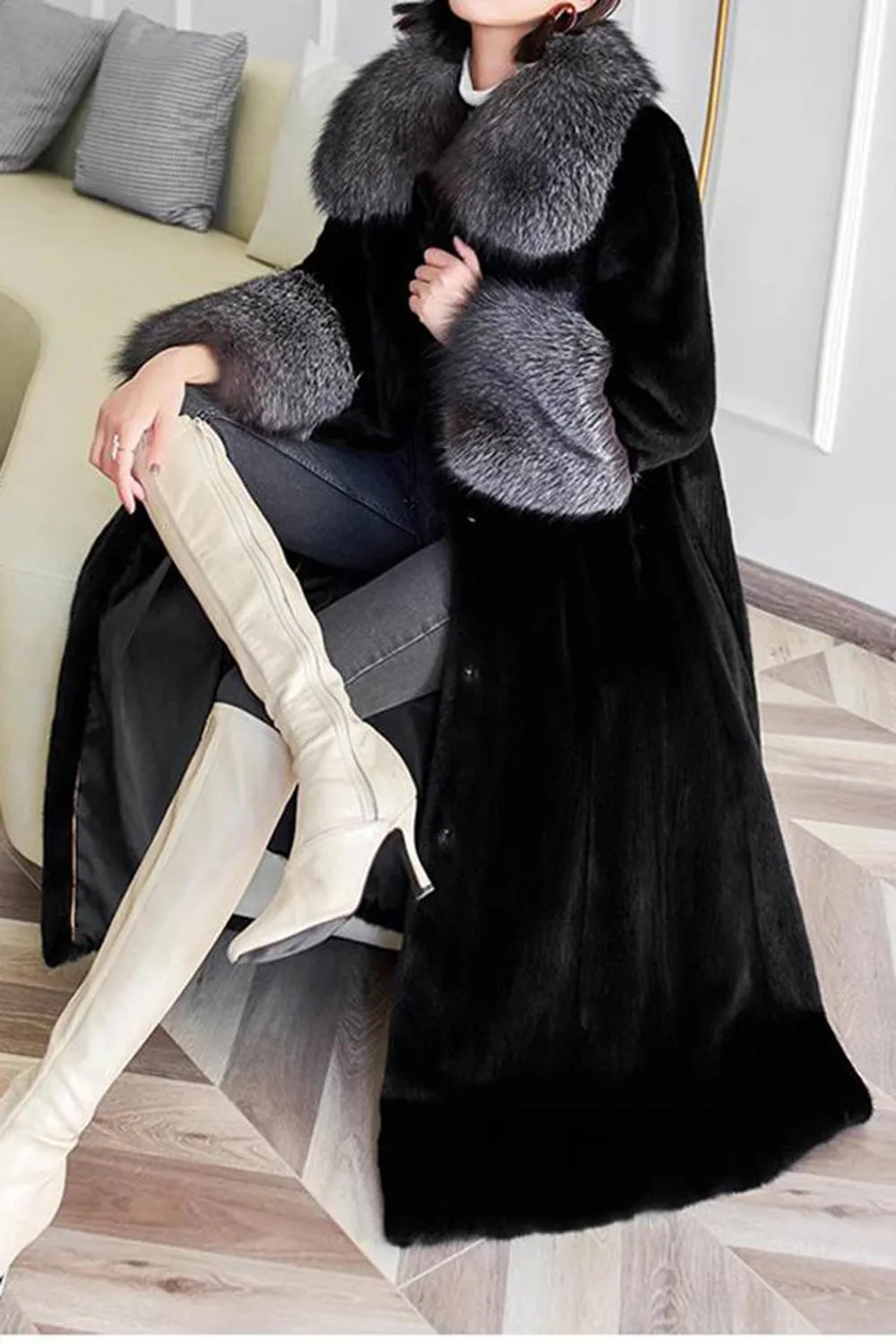 Black Lapel Neck Velvet Maxi Women's Coat sold by Zapaka product image thumbnail 2
