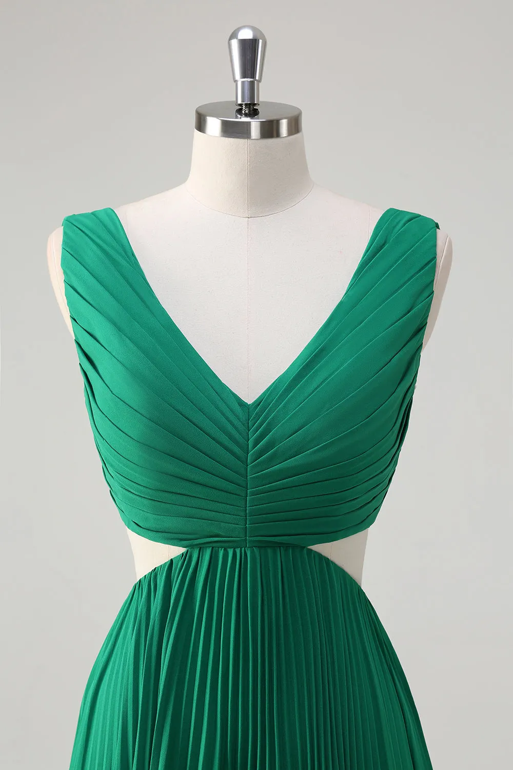 Green A-Line V Neck Ruched Chiffon Knee Length Bridesmaid Dress sold by Zapaka product image thumbnail 4