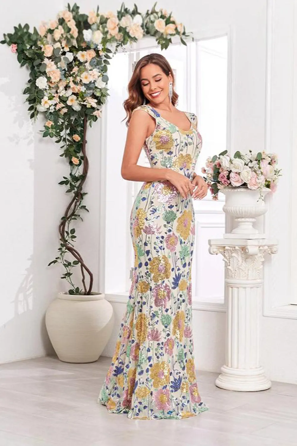 Golden Mermaid Floral V-neck Long Prom Dress sold by Zapaka product image thumbnail 4