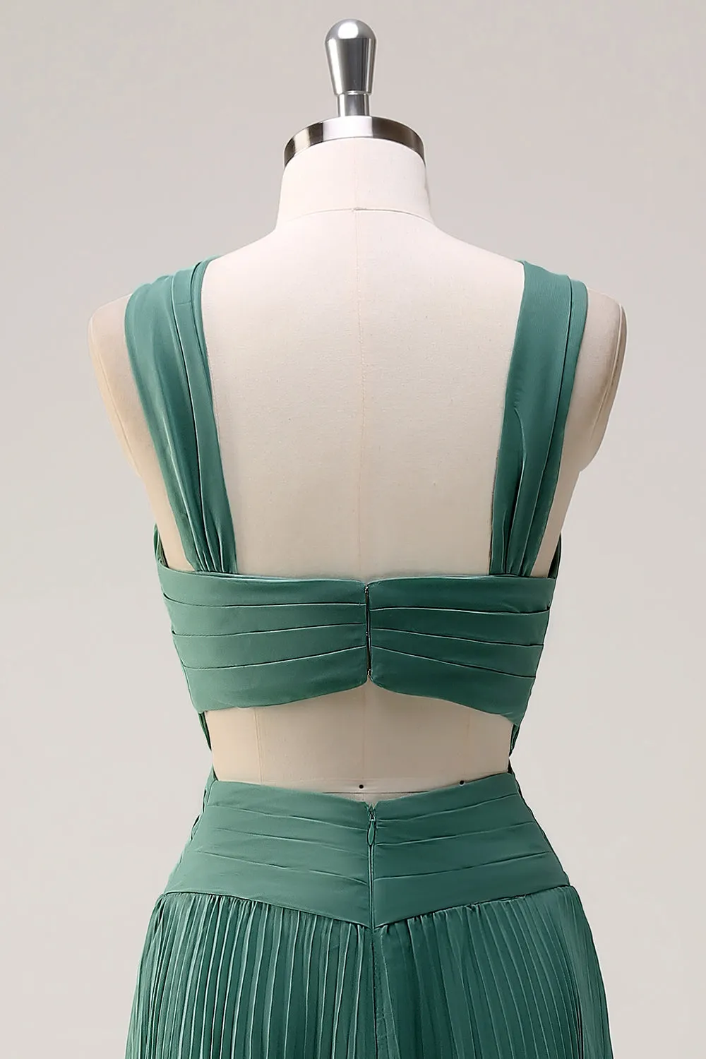 Eucalyptus A Line Halter Neck Chiffon Pleated Long Bridesmaid Dress sold by Zapaka product image thumbnail 5