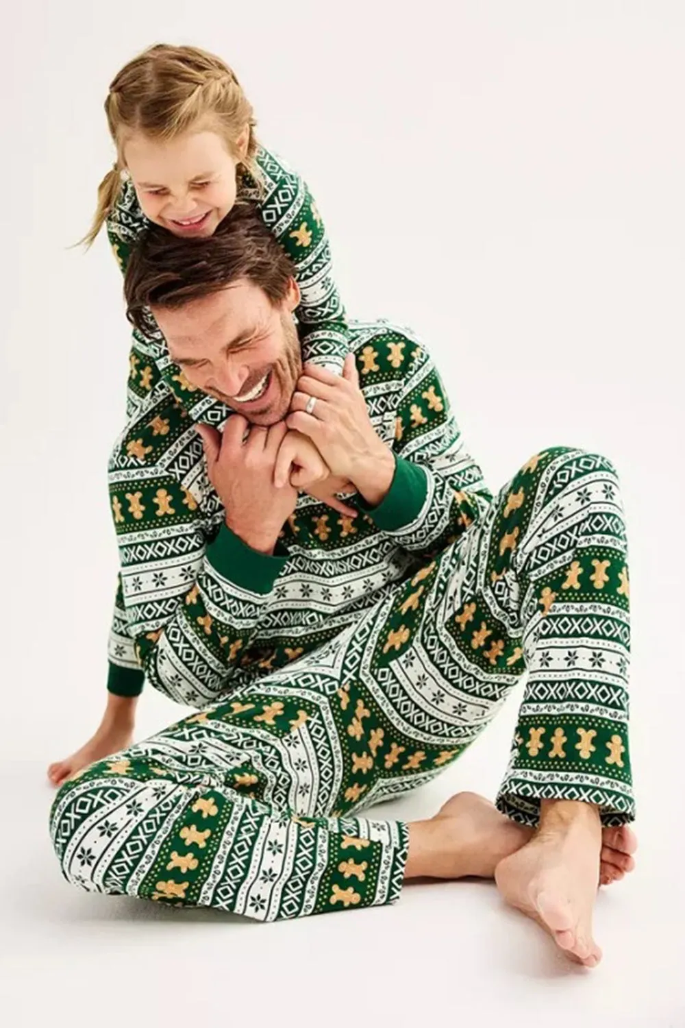 Christmas Loose Family Matching Green Snowflake Gingerbread Man Pattern Pajama Set sold by Zapaka product image thumbnail 3