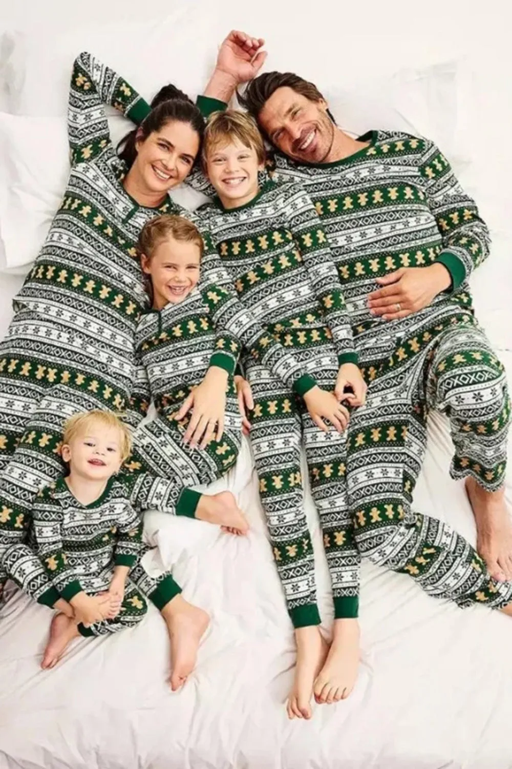 Christmas Loose Family Matching Green Snowflake Gingerbread Man Pattern Pajama Set sold by Zapaka