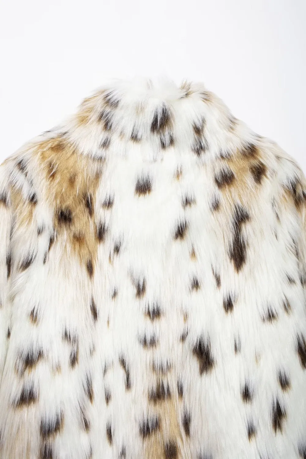 White Leopard Women Winter Faux Fur Coat sold by Zapaka product image thumbnail 3