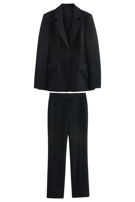 Black 2-Piece Notched Lapel Women Prom Suits sold by Zapaka
