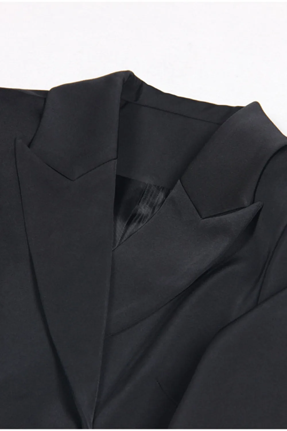 Black 2-Piece Peak Lapel Short Women Prom Suits with Feather sold by Zapaka product image thumbnail 2