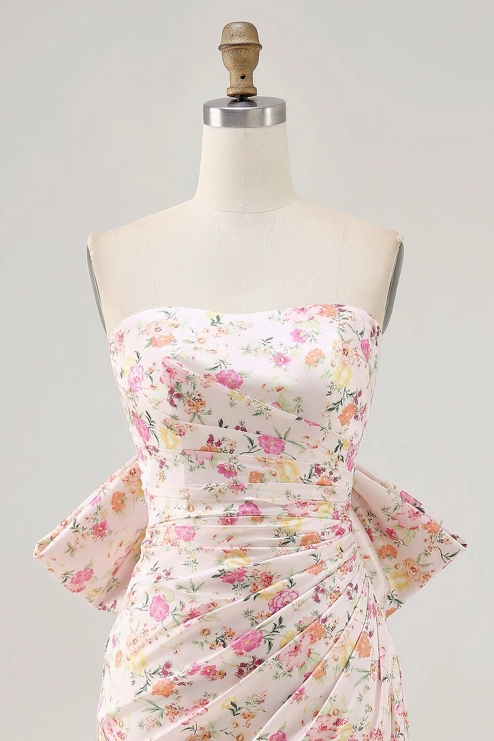 Pink Flower Strapless Bodycon Ruched Homecoming Dress with Bow sold by Zapaka product image thumbnail 4