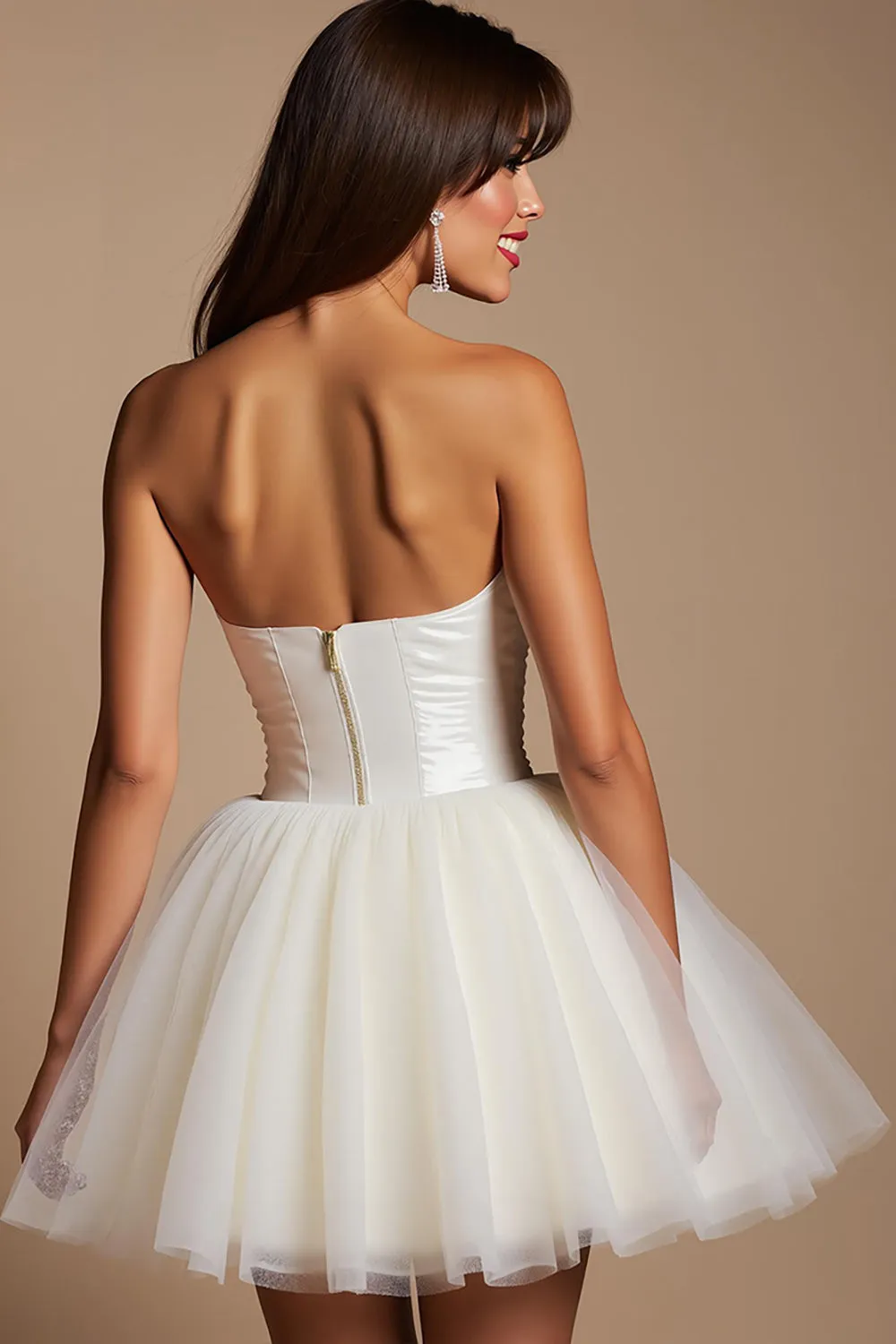 White Sweetheart A Line Short Tulle Homecoming Dress sold by Zapaka product image thumbnail 2