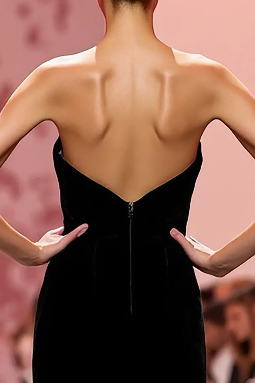 Mermaid Black Velvet Strapless Long Holiday Party Dress sold by Zapaka product image thumbnail 4