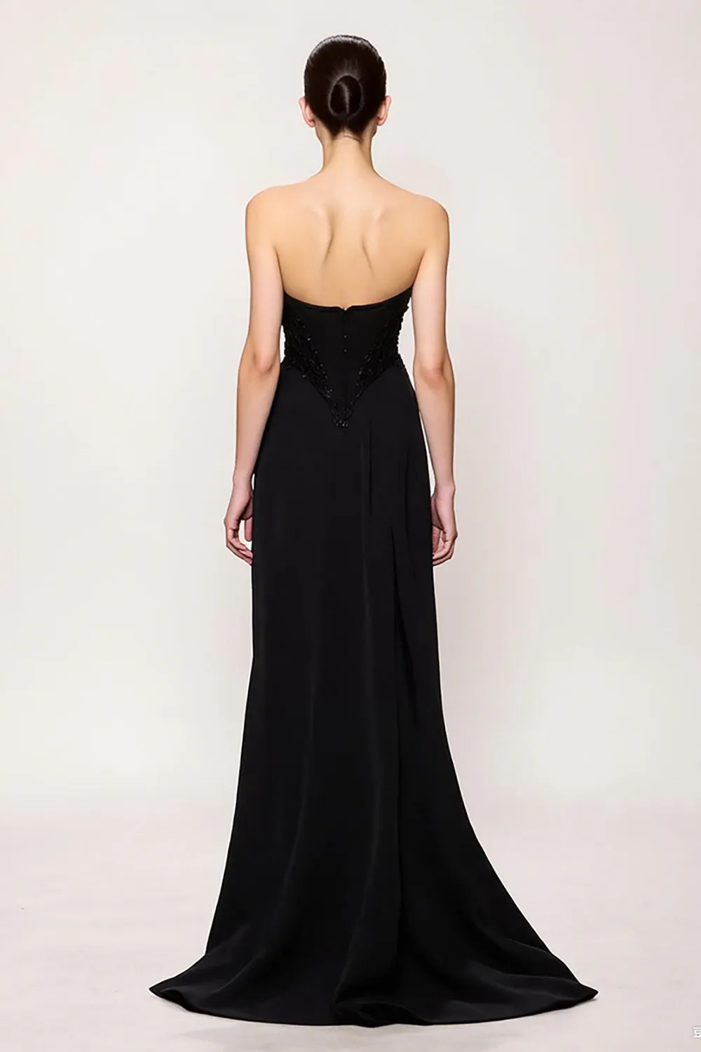 Sweetheart Simple Black Sheath Long Evening Dress with Slit sold by Zapaka product image thumbnail 2