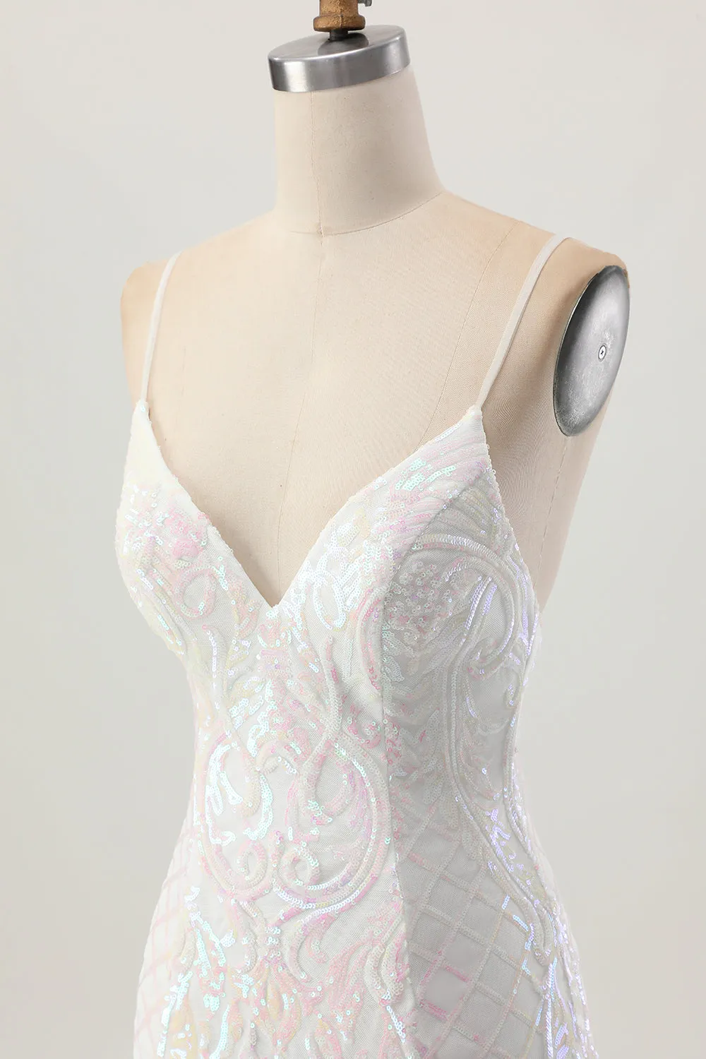 Sparkly White Bodycon Backless Sequin Short Homecoming Dress sold by Zapaka product image thumbnail 5