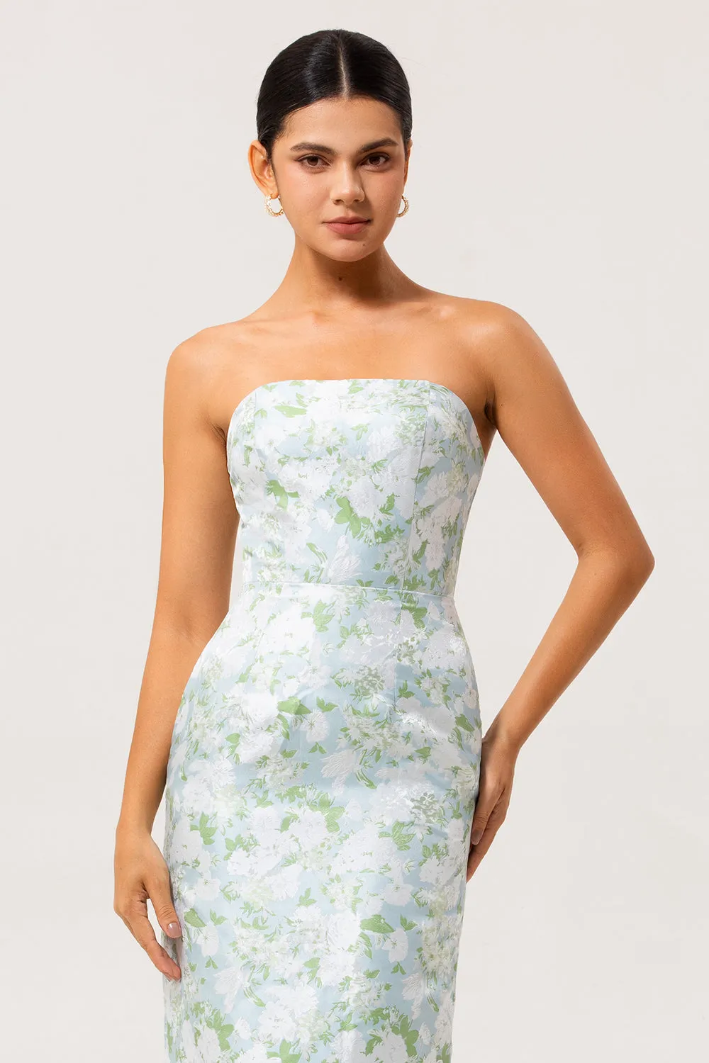 White Blue Floral Strapless Printed Sheath Bridesmaid Dress sold by Zapaka product image thumbnail 5