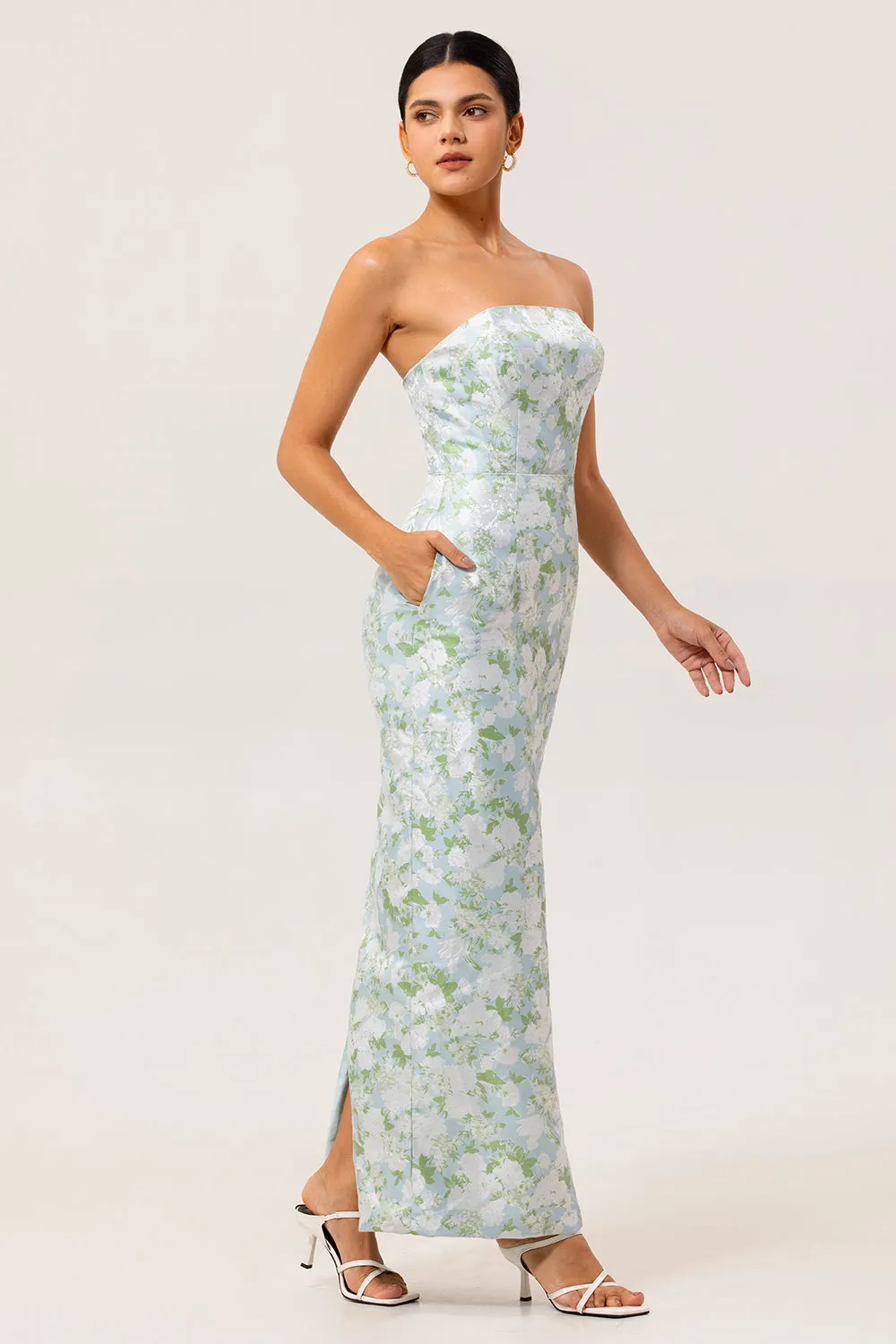 White Blue Floral Strapless Printed Sheath Bridesmaid Dress sold by Zapaka product image thumbnail 3