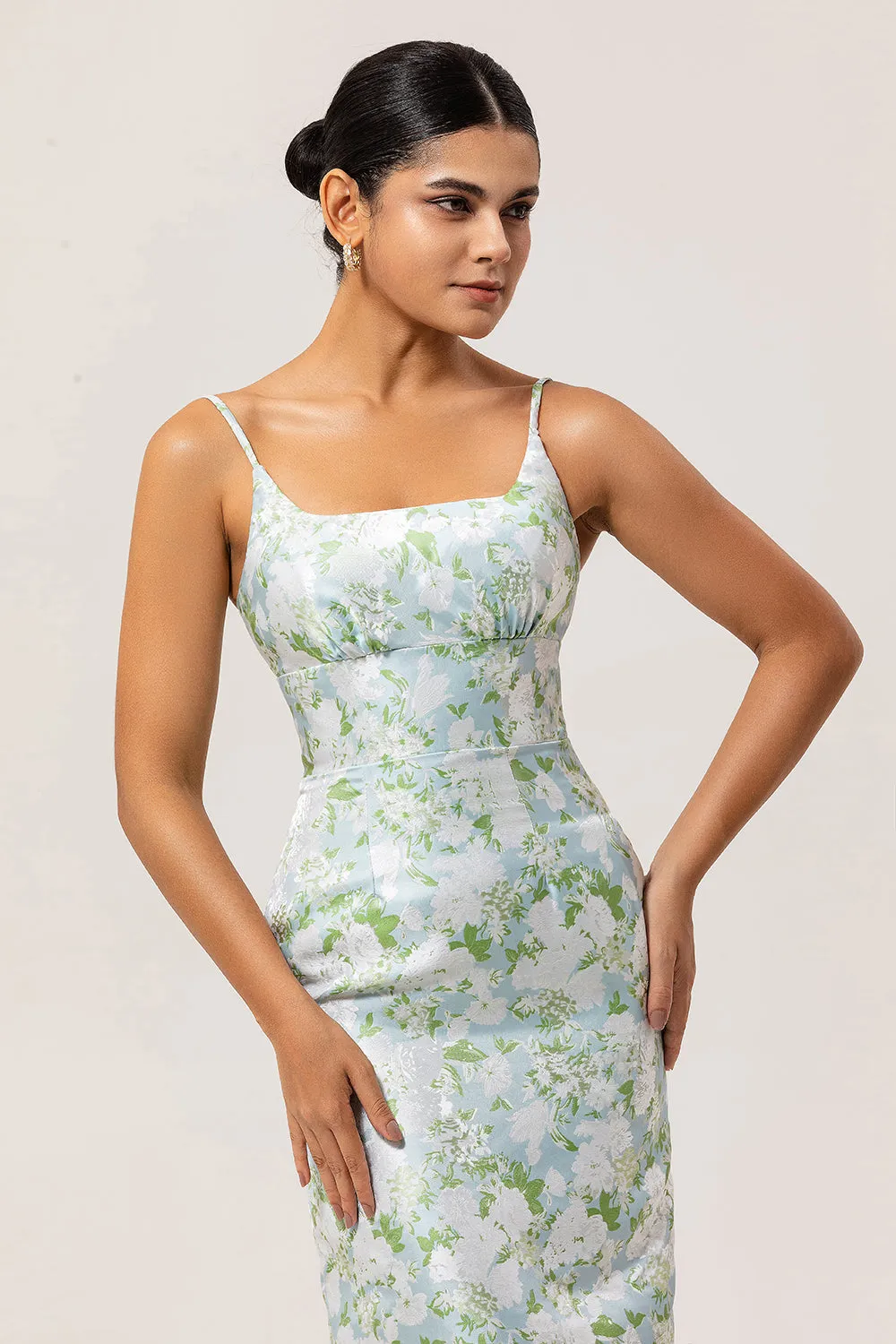 Blue White Floral Spaghetti Straps Printed Sheath Bridesmaid Dress sold by Zapaka product image thumbnail 4