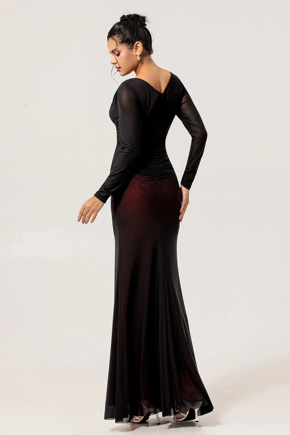 Black Red V Neck Ruched Sheath Long Sleeves Long Bridesmaid Dress with Slit sold by Zapaka product image thumbnail 2