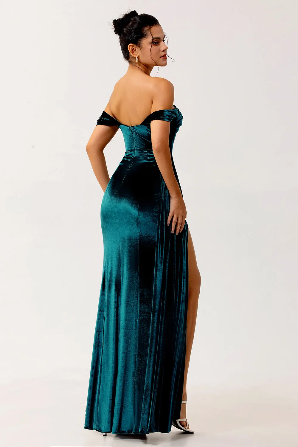 Off The Shoulder Peacock Green Velvet Sheath Bridesmaid Dress with Sash sold by Zapaka product image thumbnail 2