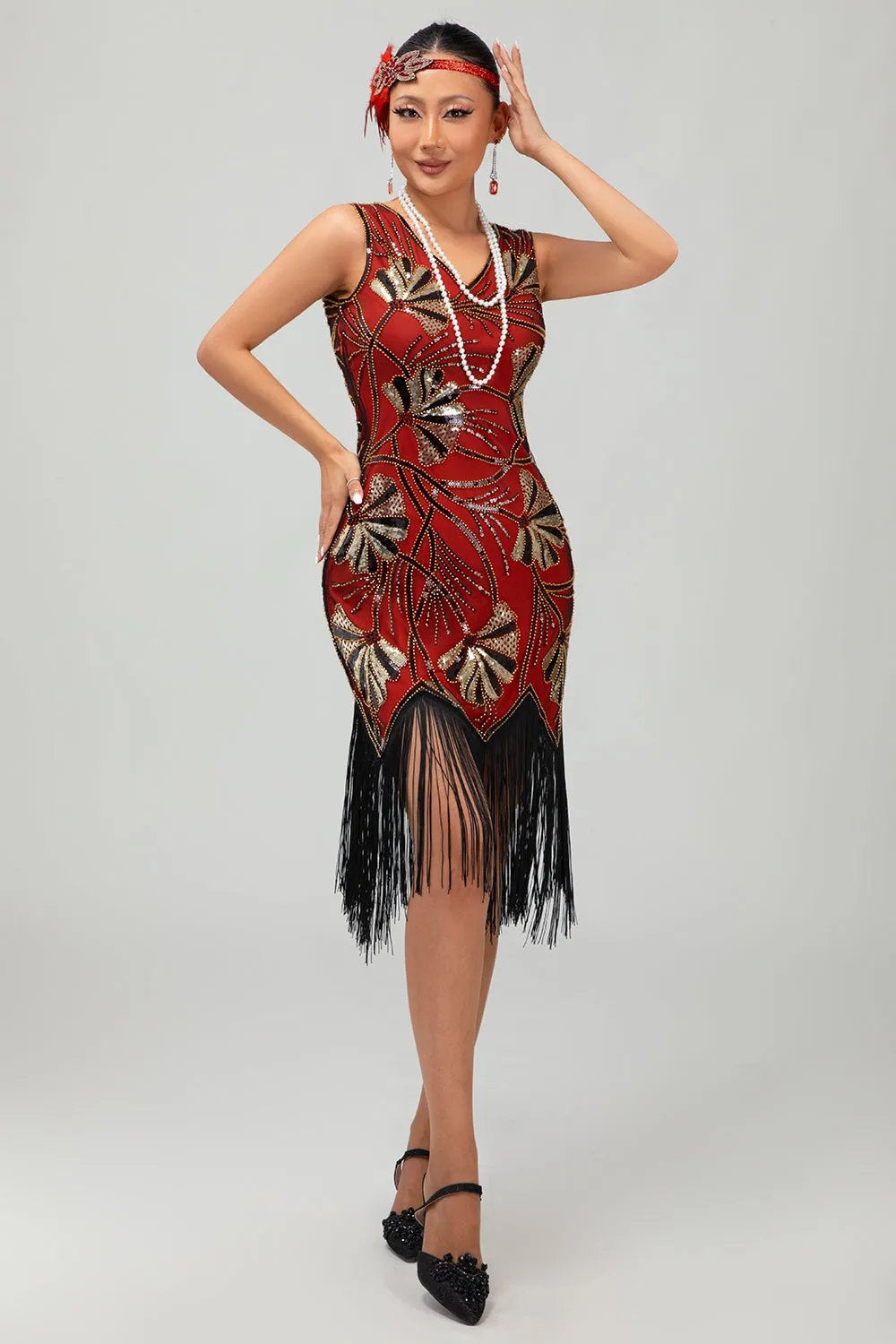 Fringed Red Golden Sequin 1920s Dress with 5 Piece Accessory Set sold by Zapaka product image thumbnail 3