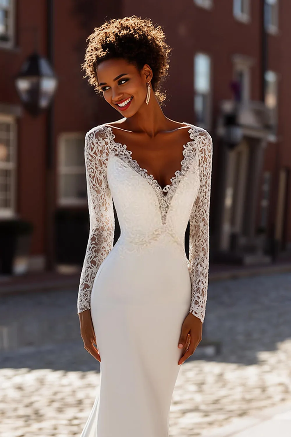 White Mermaid V-Neck Lace Appliqued Wedding Dress with Court Train sold by Zapaka product image thumbnail 2