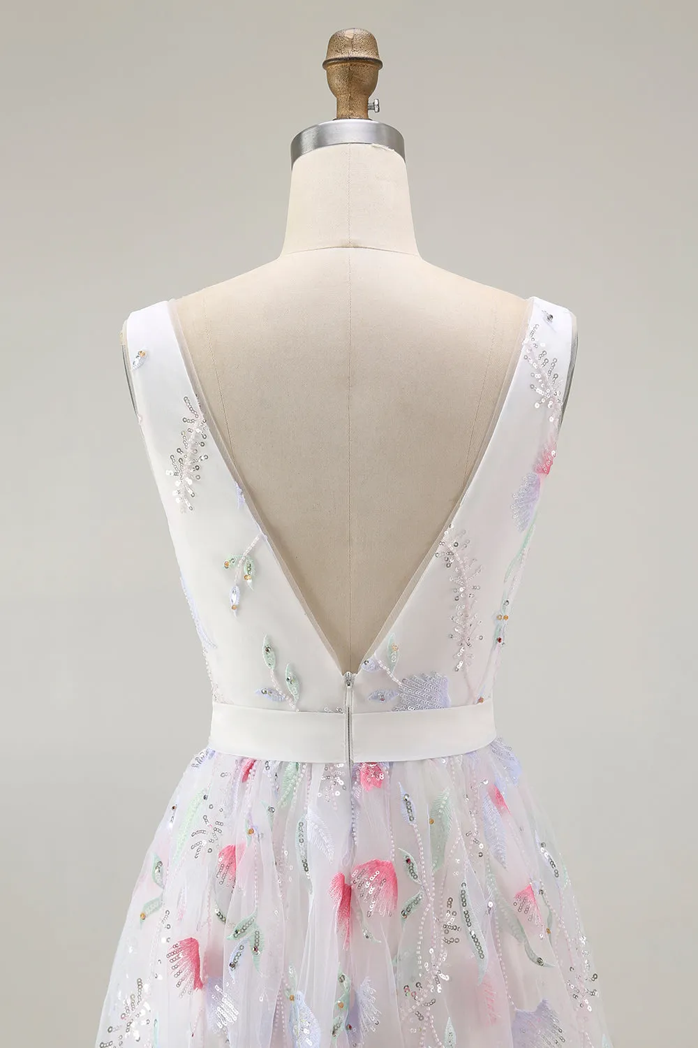 Sparkly Floral White V-Neck Backless A Line Sequin Homecoming Dress sold by Zapaka product image thumbnail 5