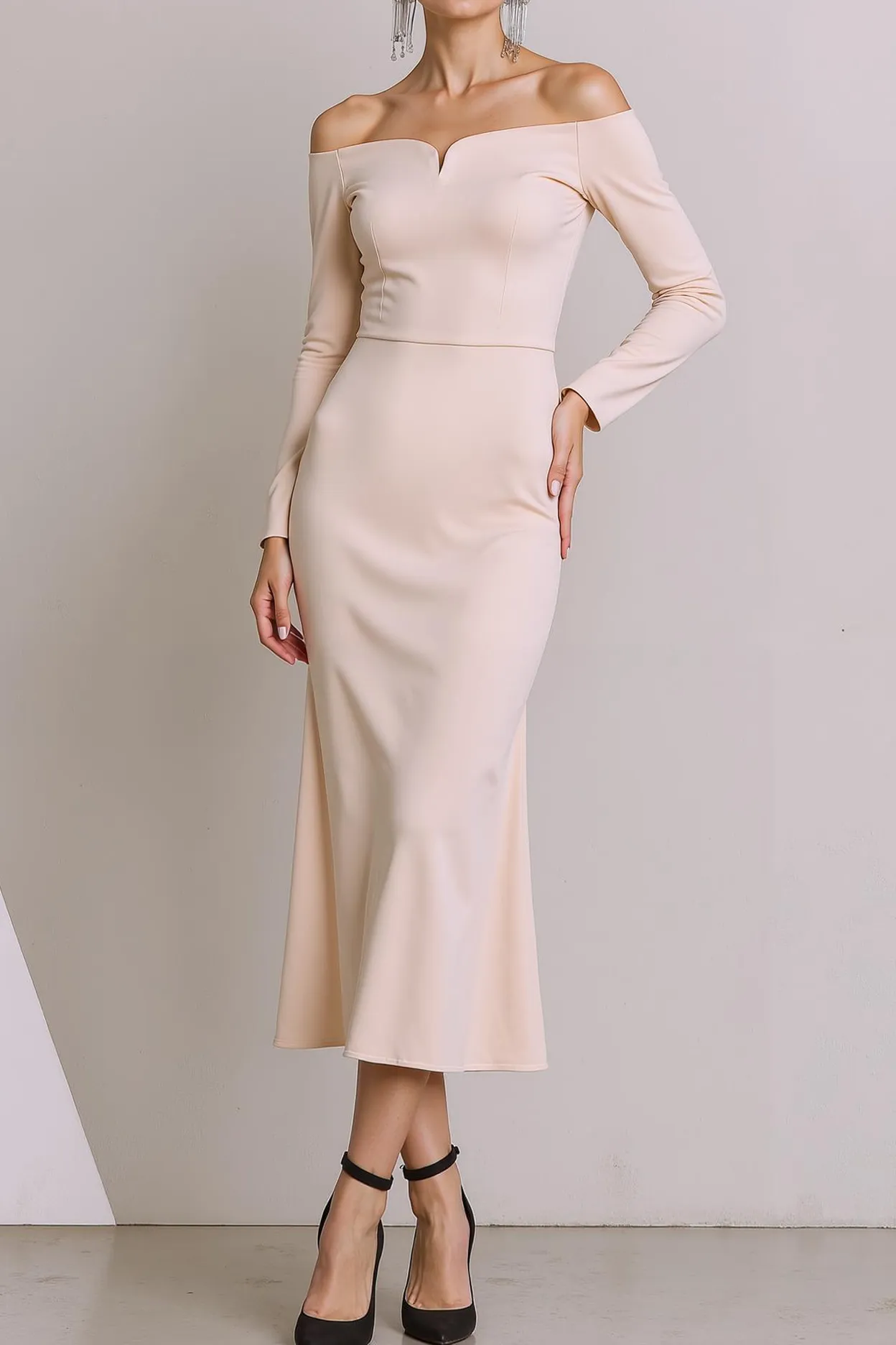 Off The Shoulder Black Sheath Formal Dress sold by Zapaka product image thumbnail 4