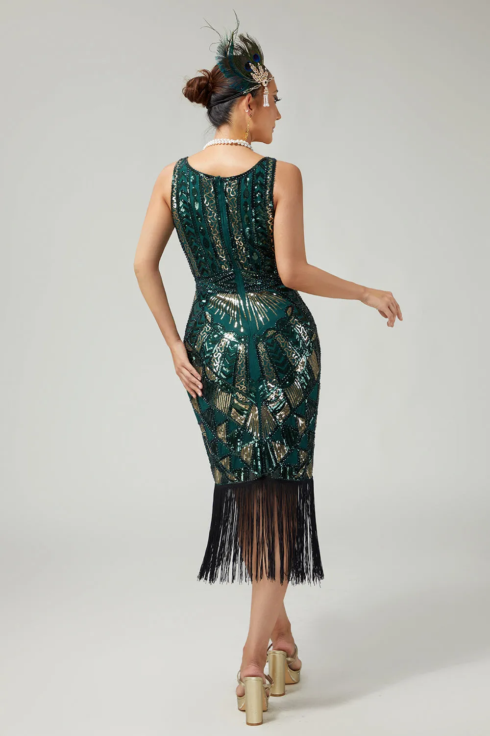Sparkly Dark Green Fringed Bodycon 1920s Dress With 5-Piece Accessories Set sold by Zapaka product image thumbnail 2