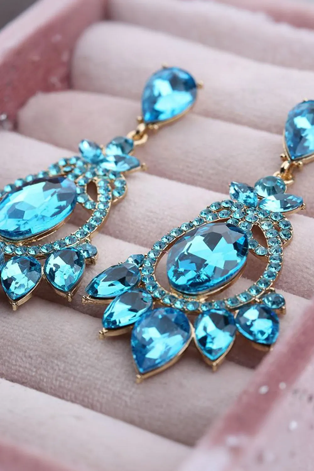 Sparkly Blue Vintage Party Drop Earrings with Rhinestones sold by Zapaka product image thumbnail 2