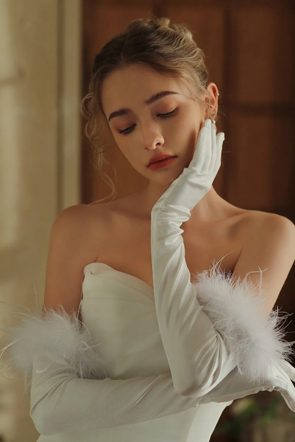 White Satin Long Wedding Gloves with Feathers sold by Zapaka product image thumbnail 3