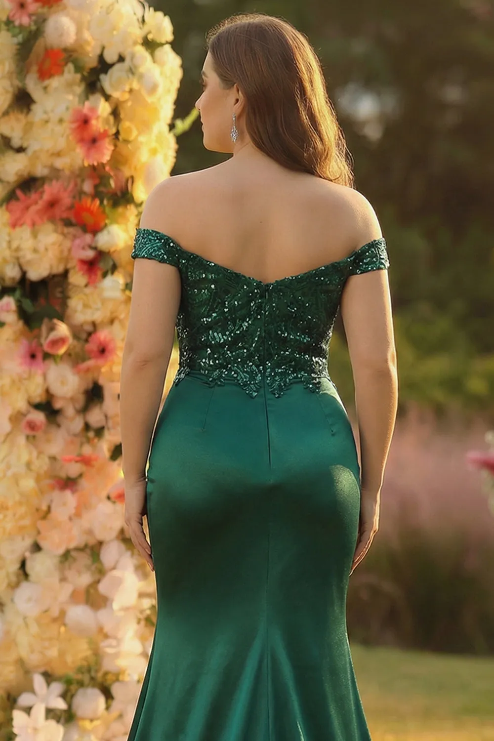 Dark Green Mermaid Off the Shoulder Plus Size Long Satin Prom Dress with Slit sold by Zapaka product image thumbnail 4
