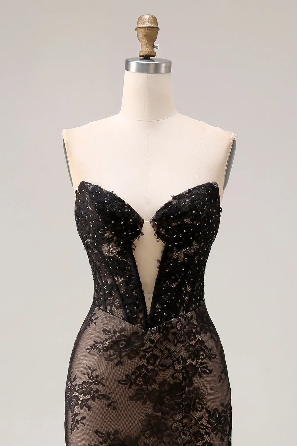 Strapless Mermaid Beaded Rose Black Lace Long Prom Dress with Slit sold by Zapaka product image thumbnail 4