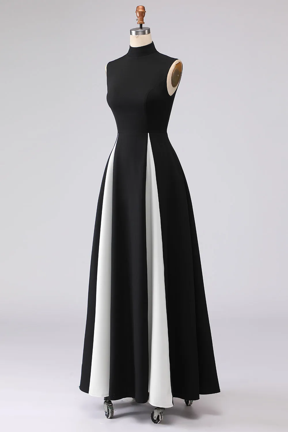 Black and White A-Line High Neck Long Formal Dress sold by Zapaka product image thumbnail 4