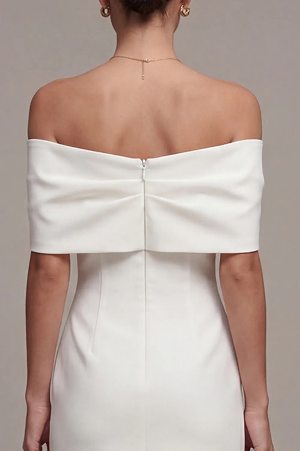 White Off the Shoulder Bodycon Short Wedding Dress with Bow sold by Zapaka product image thumbnail 5