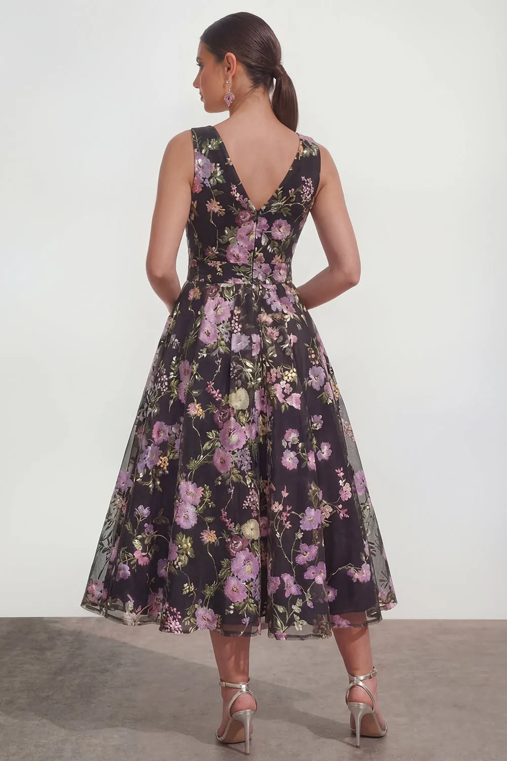 Black V-Neck Midi A Line Floral Dress with Bow sold by Zapaka product image thumbnail 2