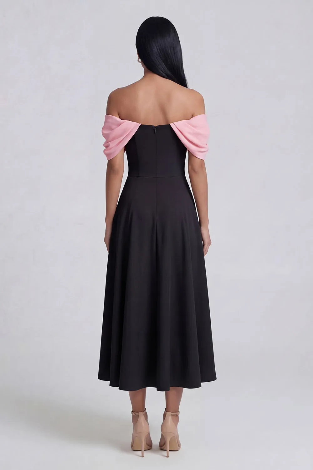 Black A-Line Off the Shoulder Ruched Midi Dress sold by Zapaka product image thumbnail 2