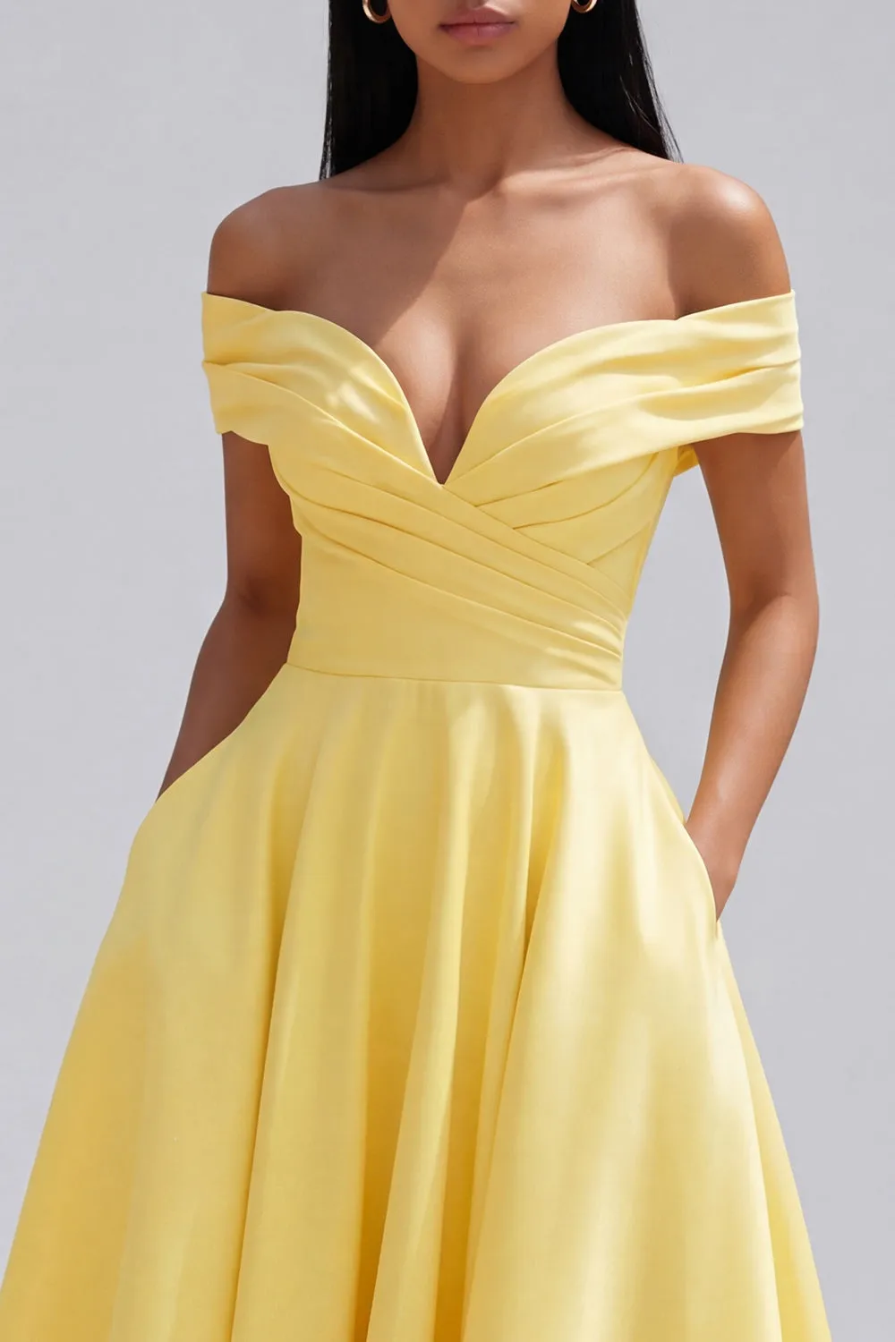 Off the Shoulder Yellow A-Line Ruched Maxi Dress with Pockets sold by Zapaka product image thumbnail 4