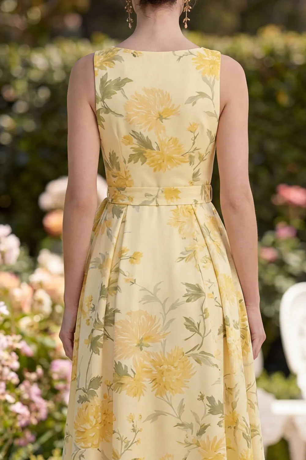 Butter Yellow V-Neck Ruched A Line Maxi Floral Dress with Slit sold by Zapaka product image thumbnail 4