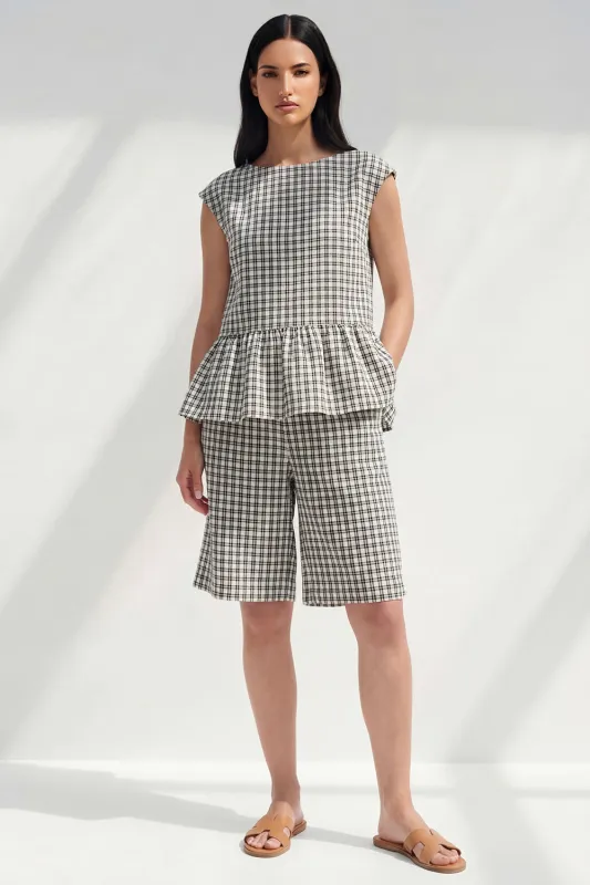 2 Piece Black and White Boat Neck Plaid Business Suits with Ruffles made by Zapaka