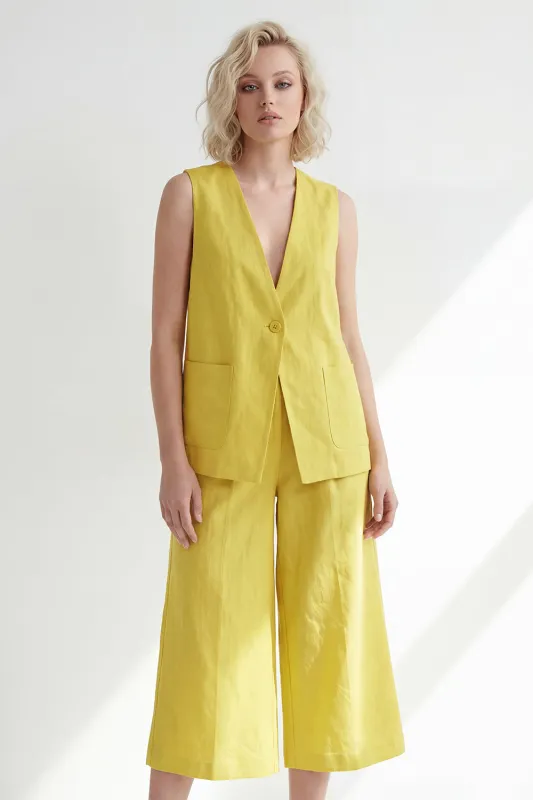 Butter Yellow V-Neck One Button Midi Sleevelsss Women Suit made by Zapaka