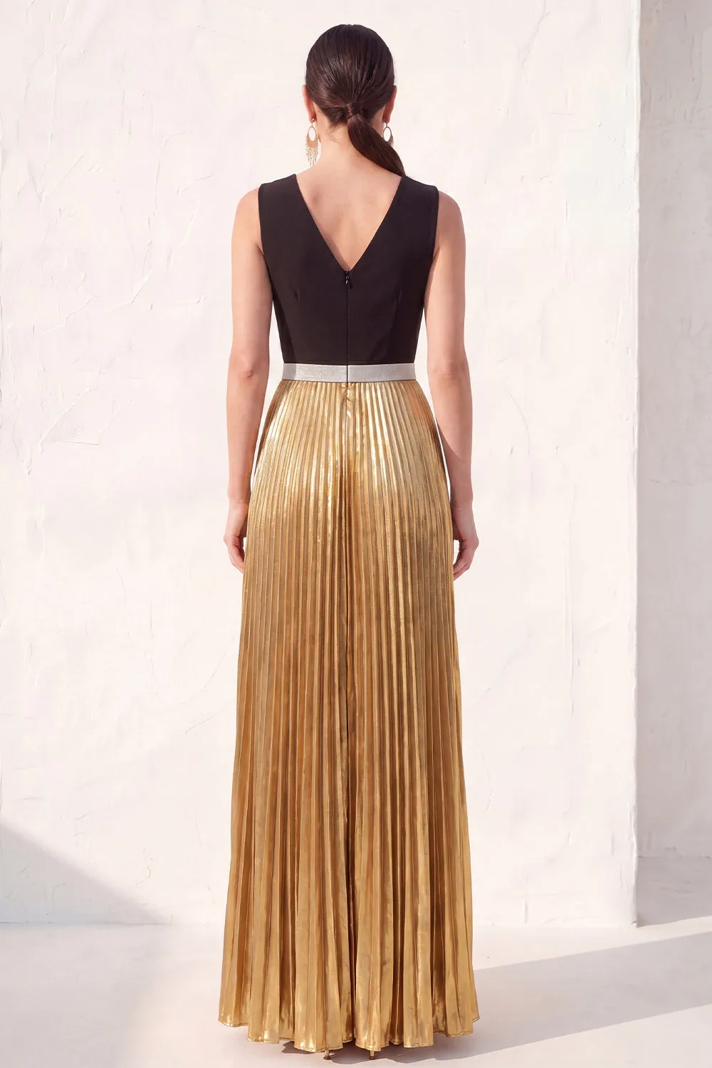 Black Golden A Line Pleated V Neck Formal Dress with Slit sold by Zapaka product image thumbnail 2