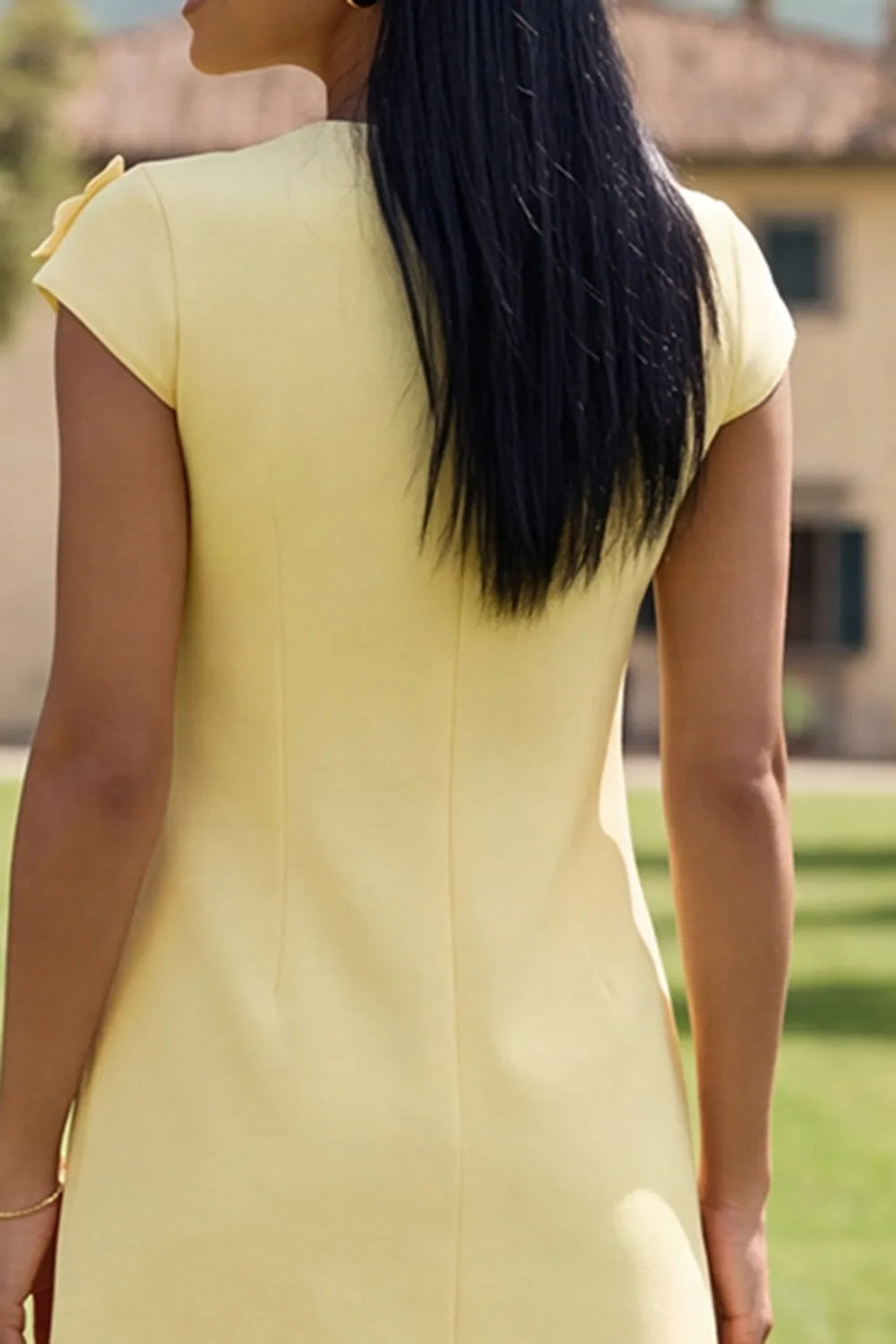 Yellow Round Neck Bodycon Homecoming Dress with 3D Flowers sold by Zapaka product image thumbnail 4